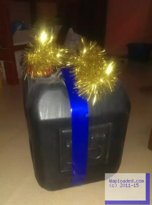 Funny Photo Of The Day: Which Chrismas Present Is Better Than This..?